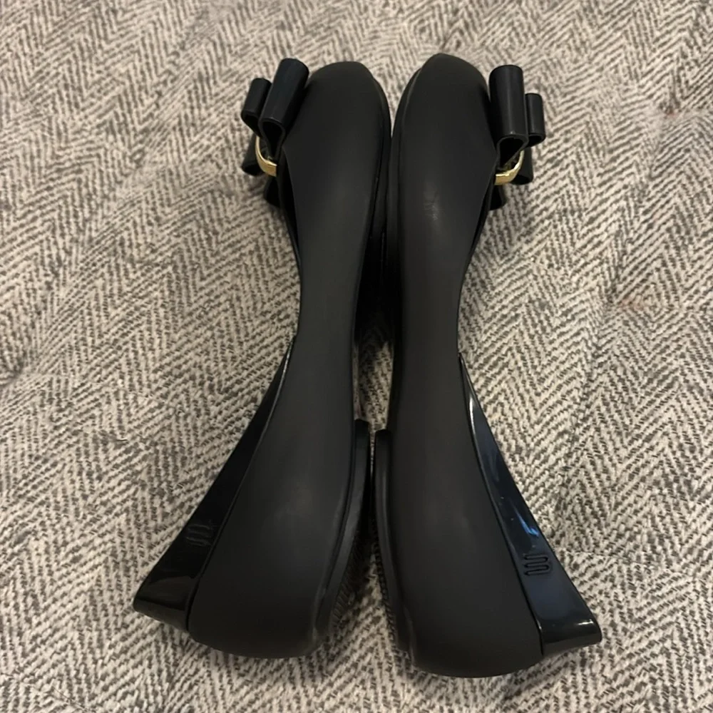 Mel dreamed by Melissa black rubber flats with bow size 13